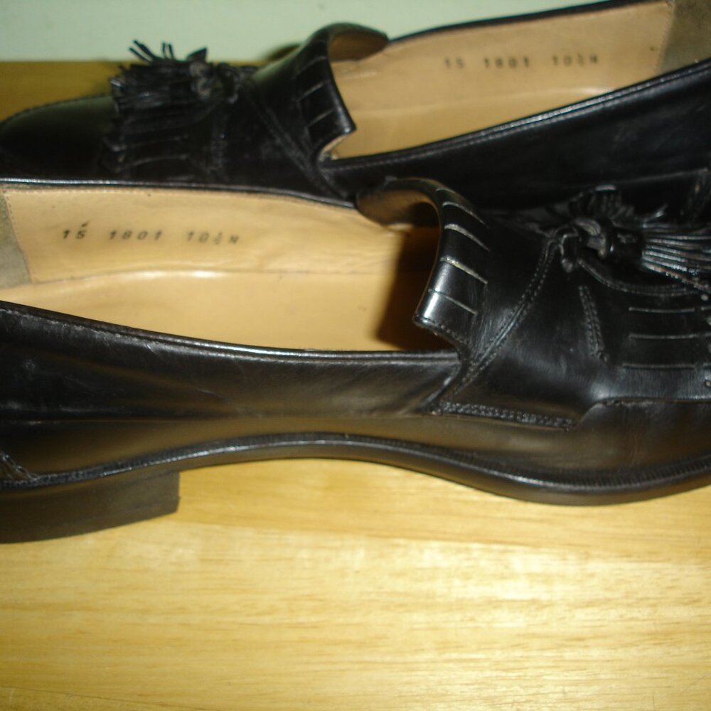 Men's Johnston & Murphy Dress Shoe 10.5 N Black Tassel Leather Slip-on